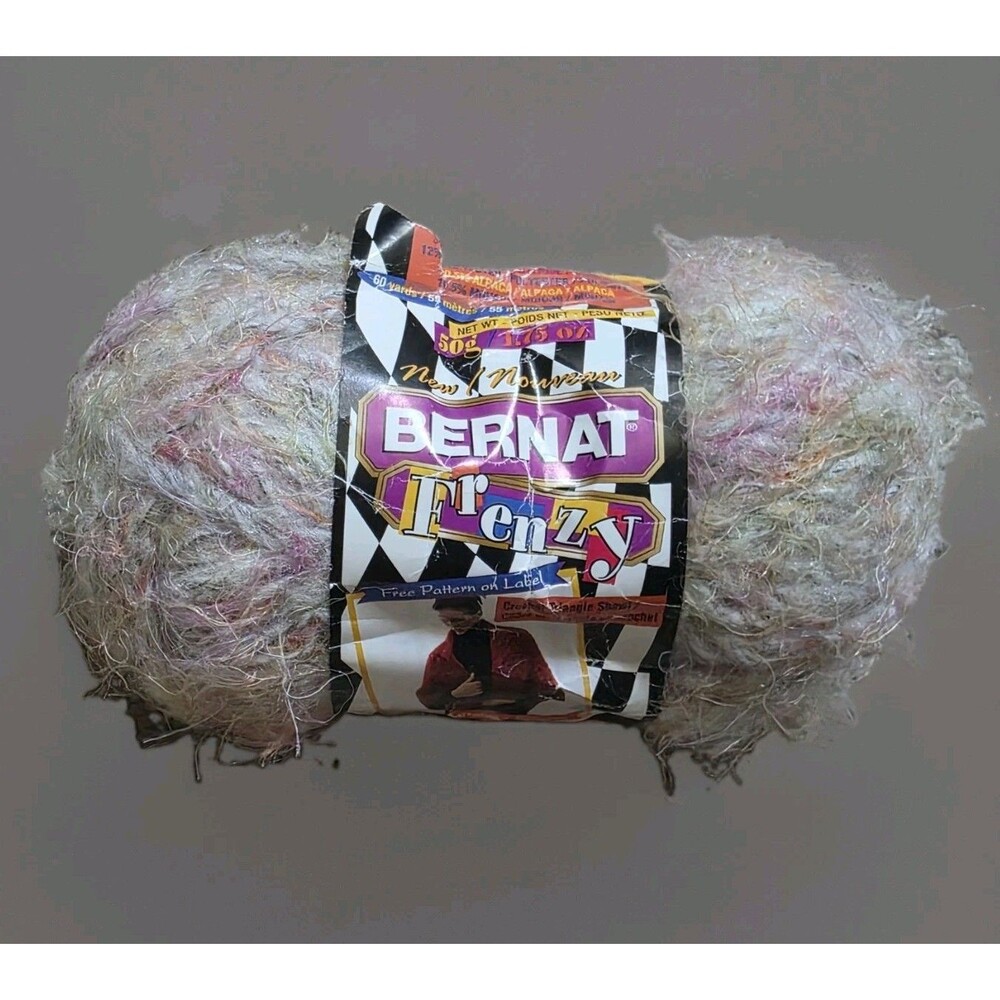 Vintage Bernat Yarn Skein Panic Pink #55415 Fuzzy Cute Fluffy 1.75 oz 60 Yards